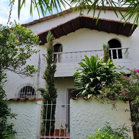 Tatami Hostel Bucaramanga Extérieur photo